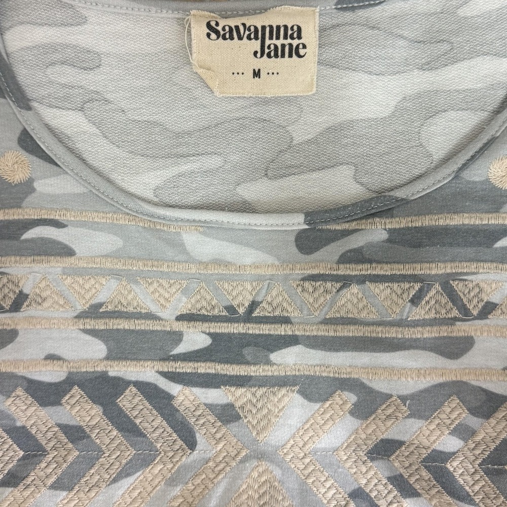 Anthropologie Savanna Jane Shirt Women's M Boho Aztec Camo Embroidered Top - Picture 5 of 8